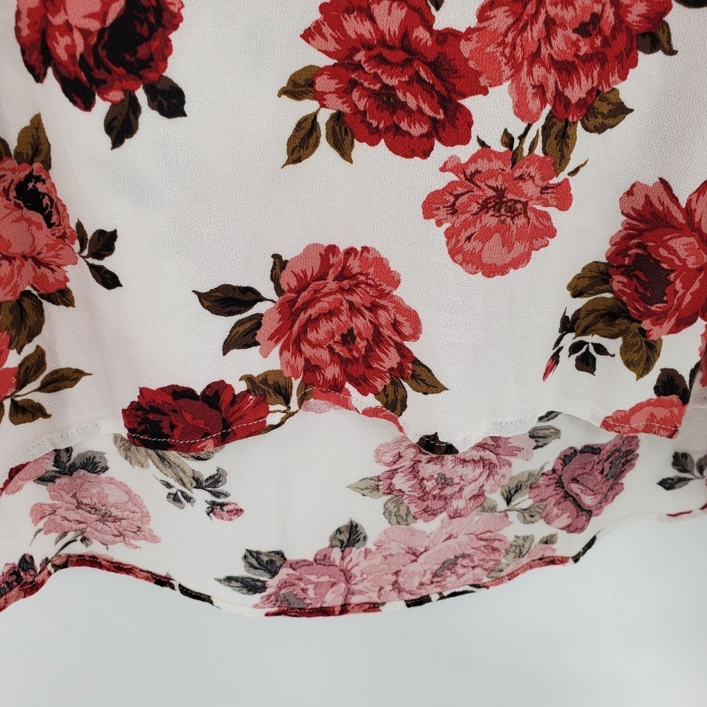 Torrid White Floral Crisscross Neck 3/4 Bell Sleeve Blouse Womens 1X Romantic - Picture 4 of 13